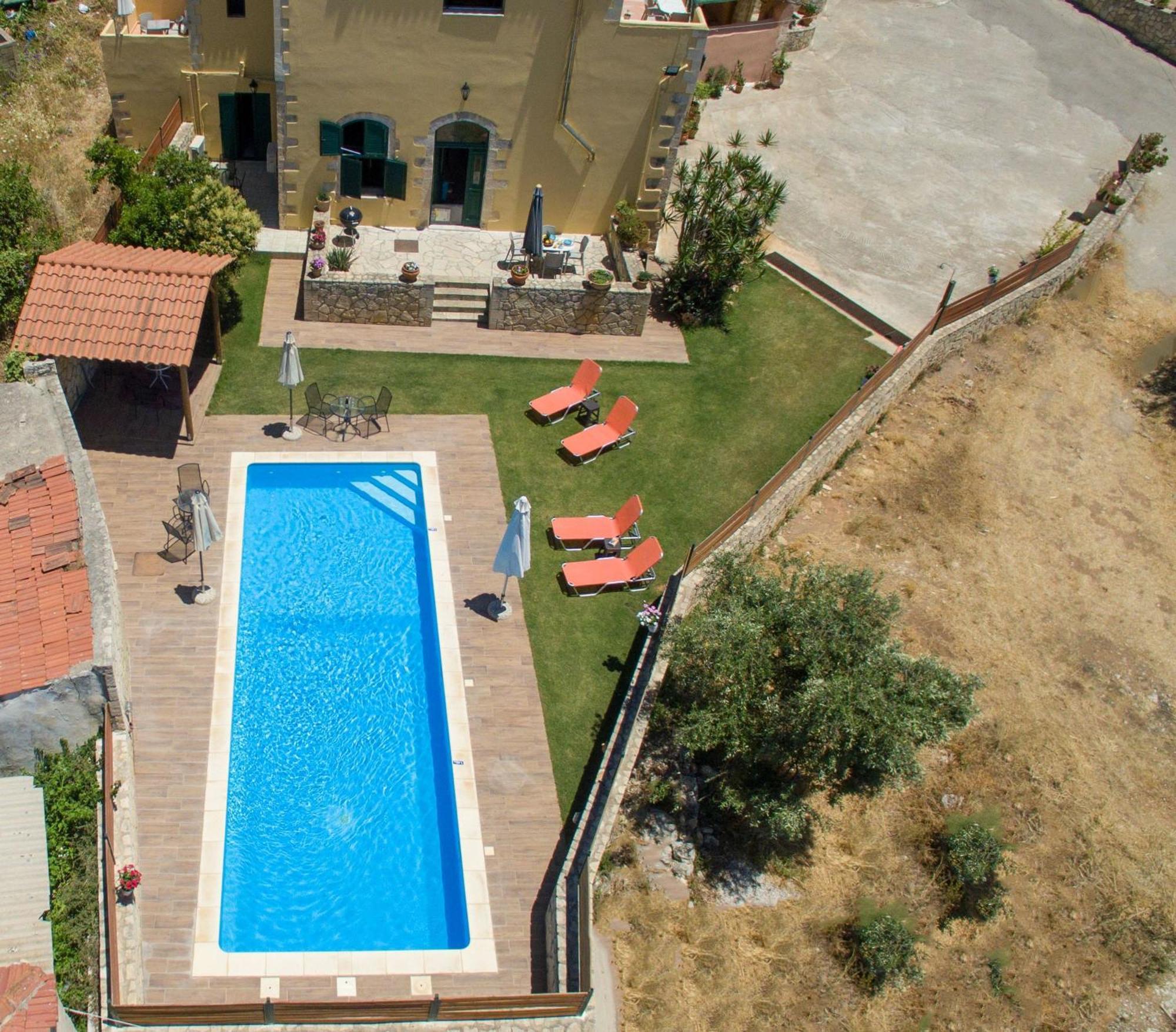 Skandalis Apartments With Pool Chorafakia Dış mekan fotoğraf