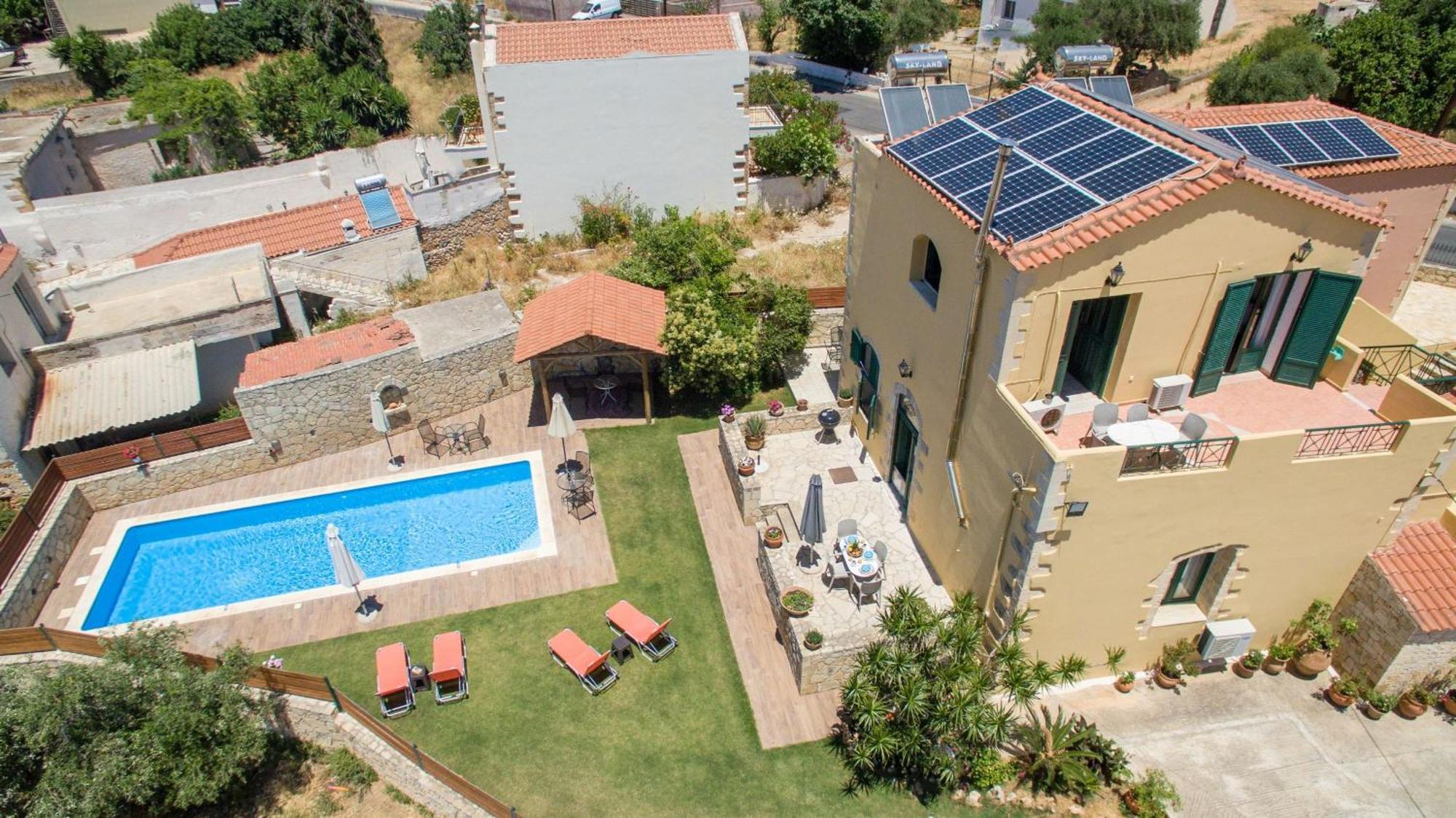Skandalis Apartments With Pool Chorafakia Dış mekan fotoğraf