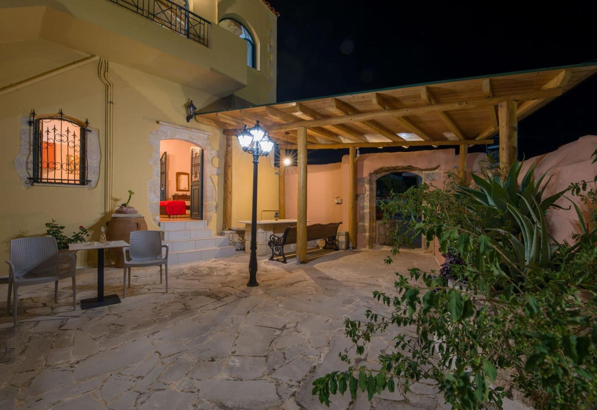 Skandalis Apartments With Pool Chorafakia Dış mekan fotoğraf