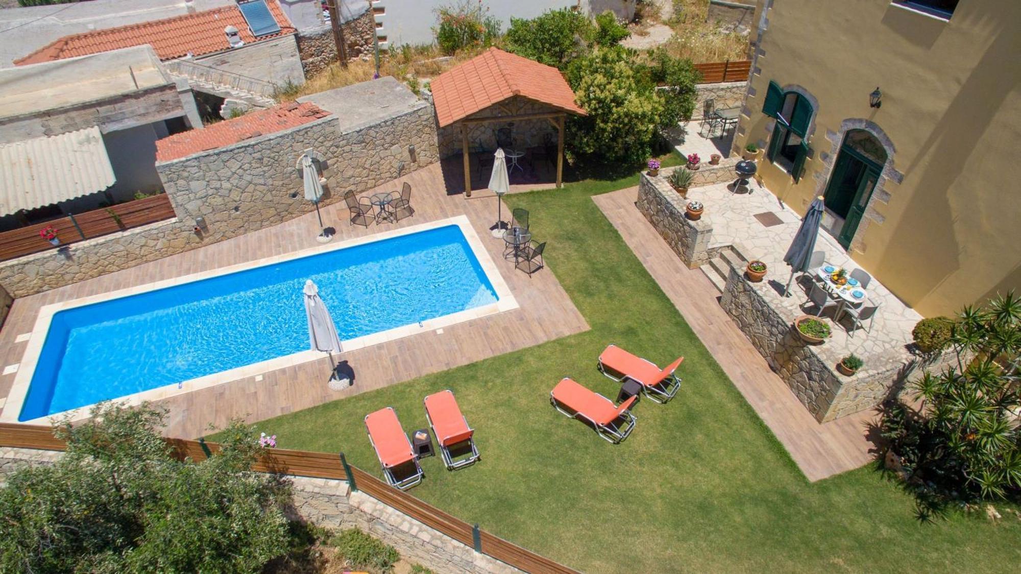 Skandalis Apartments With Pool Chorafakia Dış mekan fotoğraf