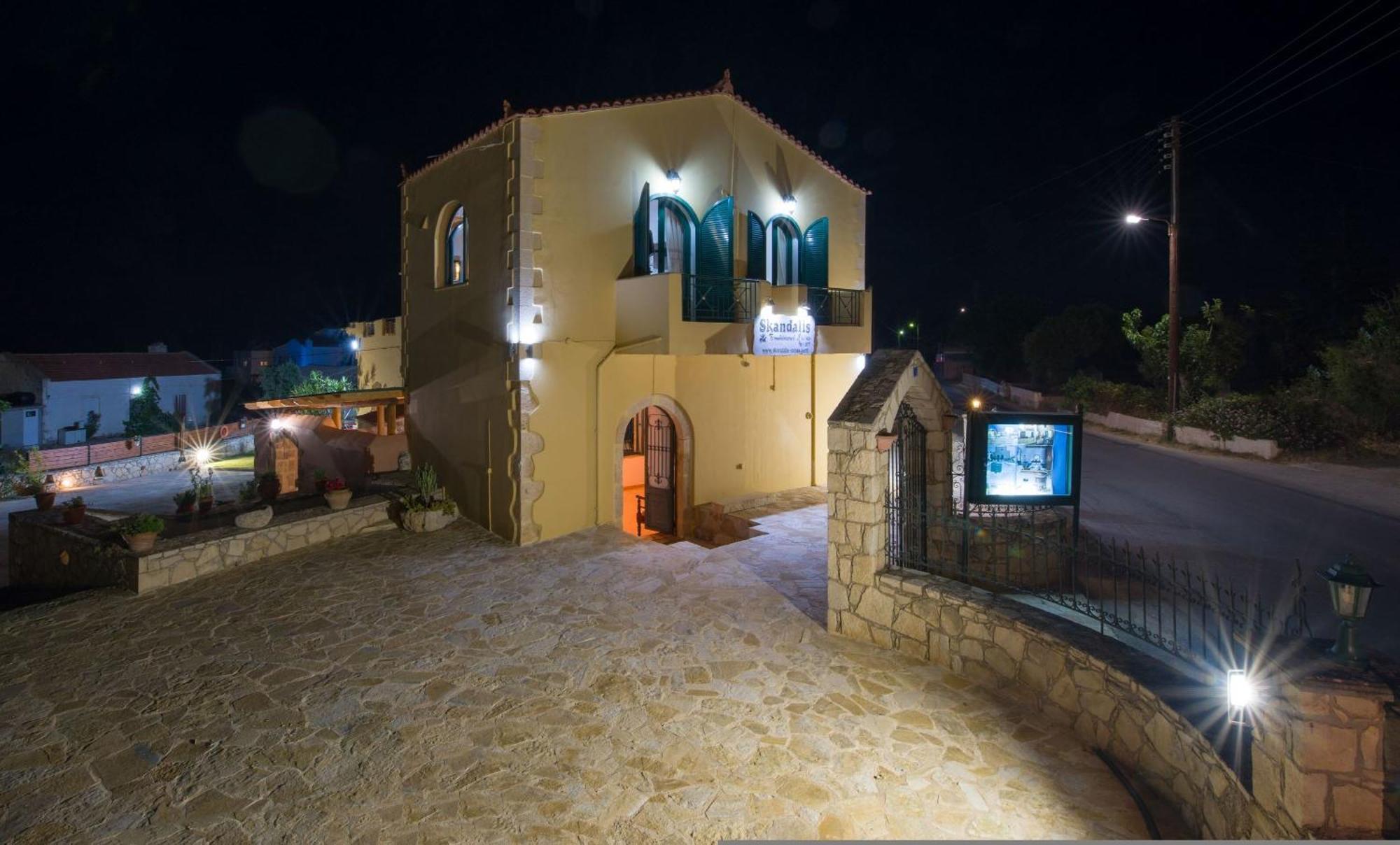Skandalis Apartments With Pool Chorafakia Dış mekan fotoğraf