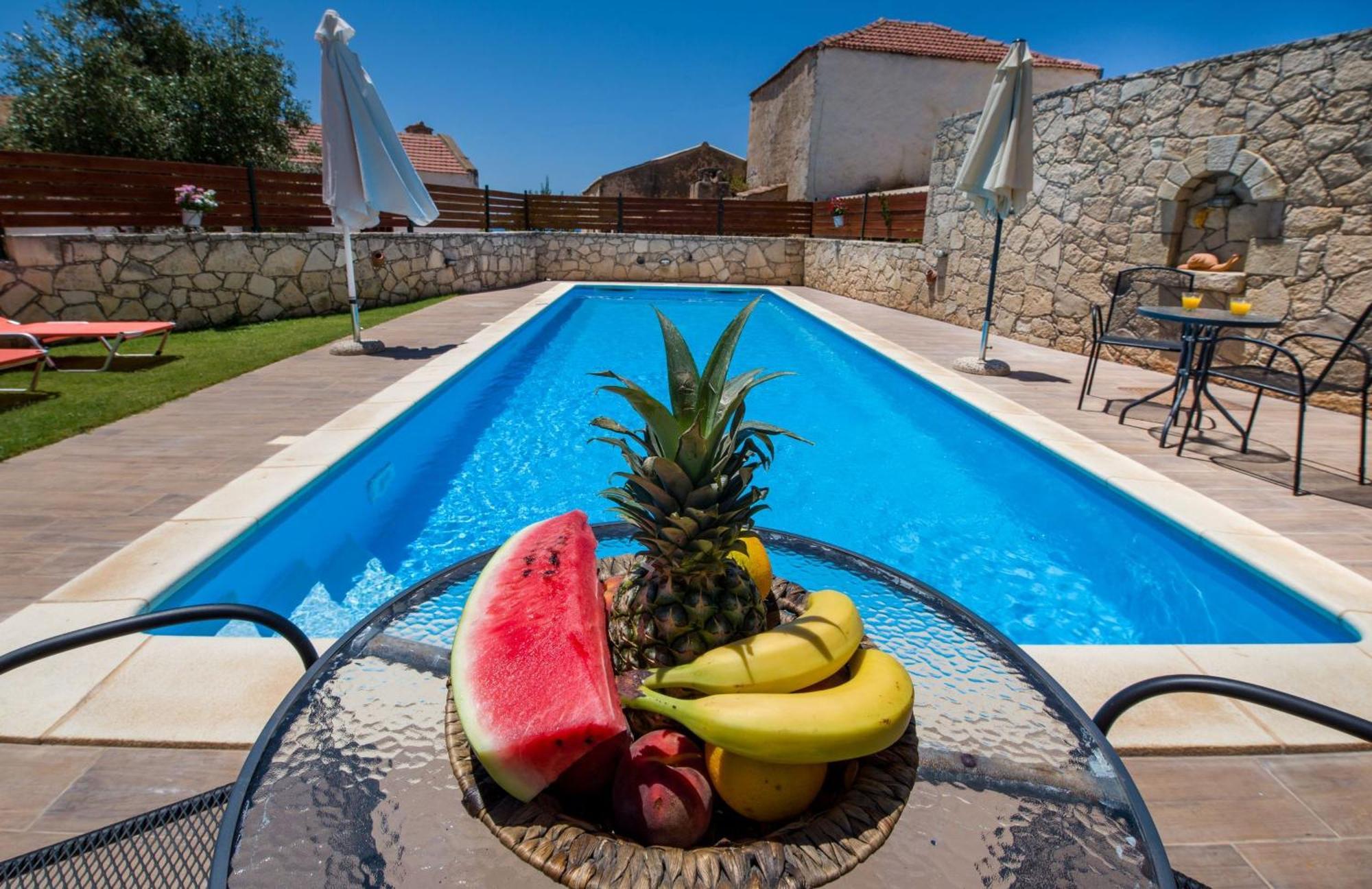 Skandalis Apartments With Pool Chorafakia Dış mekan fotoğraf