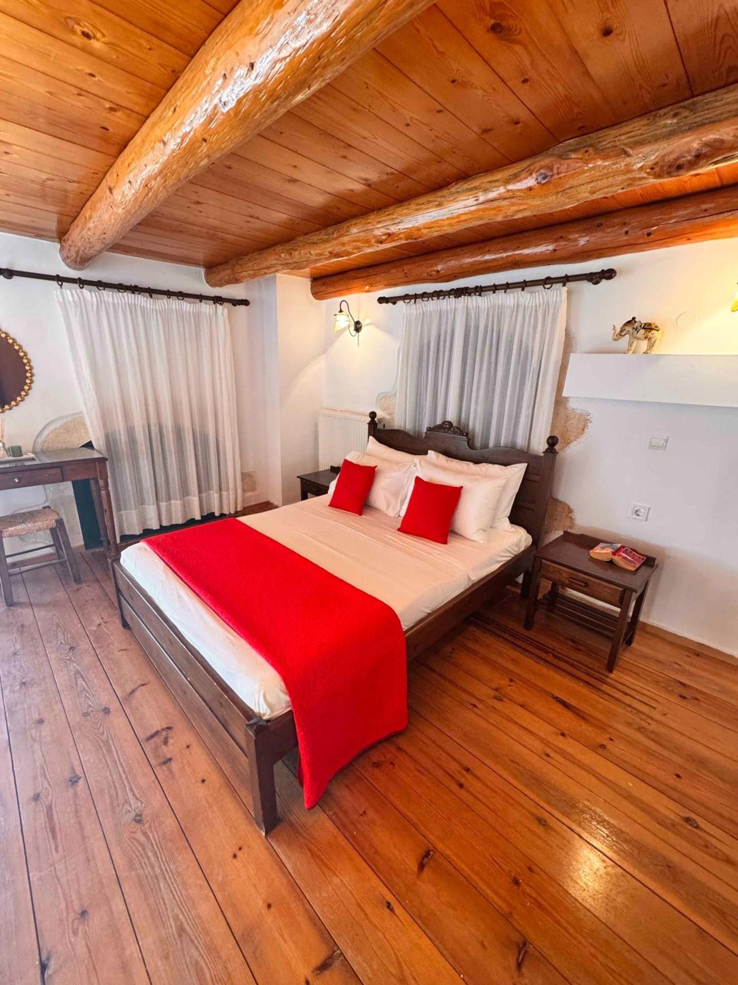 Skandalis Apartments With Pool Chorafakia Dış mekan fotoğraf